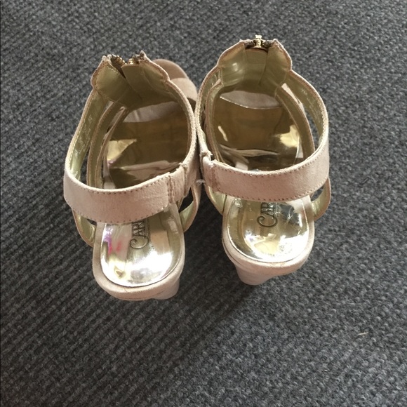 SOLD - Carlos by Carlos Santana Wedges - Picture 2 of 5